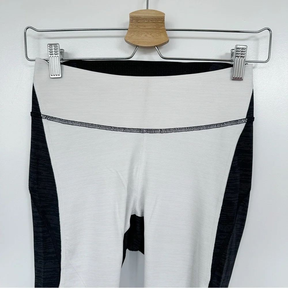Outdoor Voices • TechSweat 7/8 Zoom Leggings - Picture 4 of 8